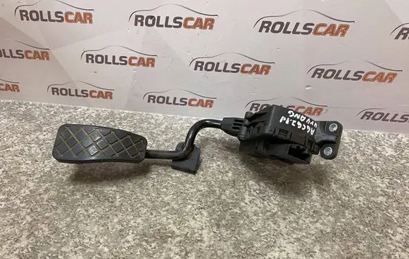 Audi A6 S6 C6 4F Accelerator throttle pedal 4F2721523 6PV00898402