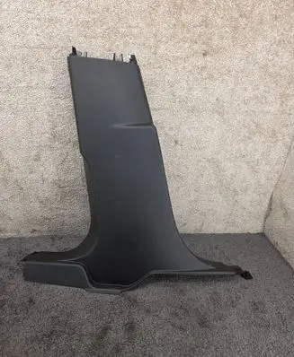 Maserati Grecale (B) pillar trim (bottom) 670267866