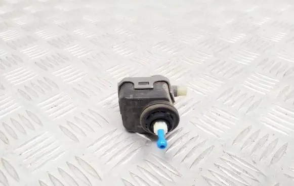 Nissan Navara Headlight level adjustment motor 7700420737
