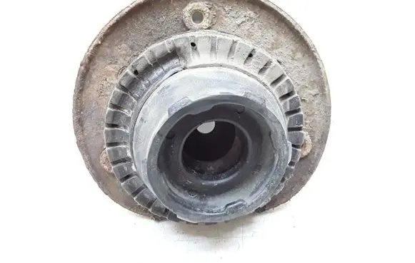 Volvo V70 Front upper strut mount 