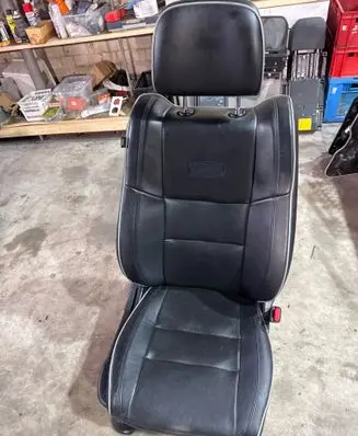 Jeep Grand Cherokee Front passenger seat 