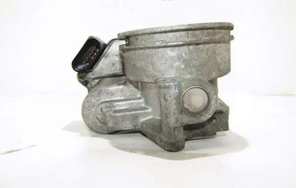 Volkswagen Caddy Electric throttle body valve 03G128063Q