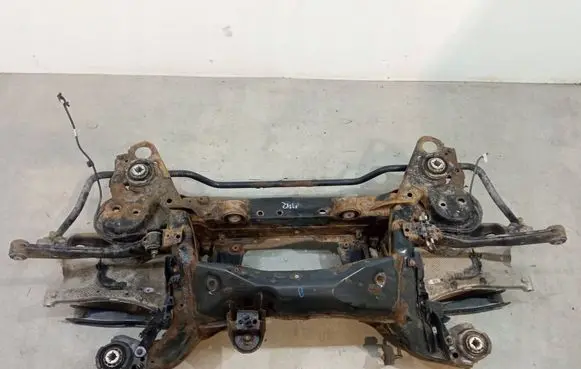 Volvo XC90 Front subframe 
