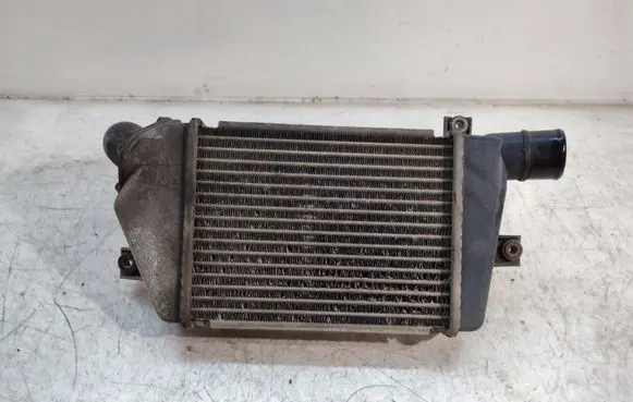 Mitsubishi L200 Intercooler radiator
