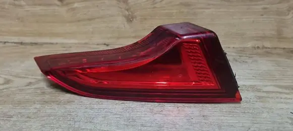 Volvo C70 Tailgate rear/tail lights 31278314