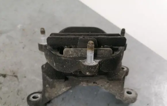 Audi A5 8T 8F Gearbox mount 8K0399151