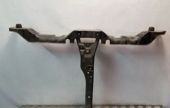 Top upper radiator support slam panel