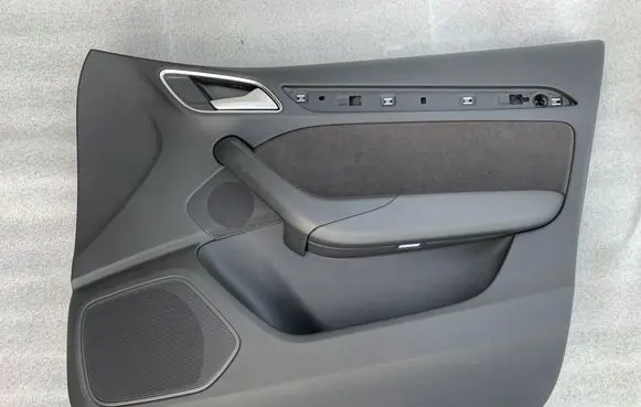 Audi Q3 8U Front door card panel trim 8u1867106