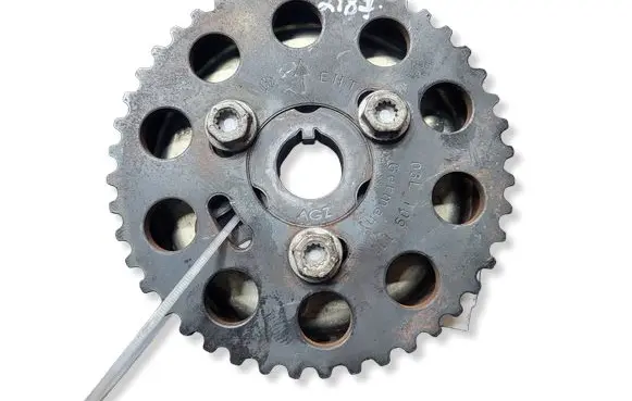 Skoda Octavia Mk2 (1Z) Camshaft pulley/ VANOS 03L109111 03L109239A