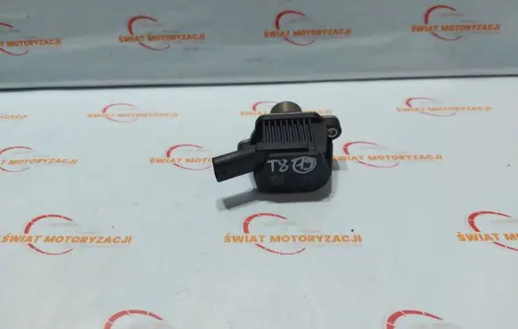 Audi Q3 F3 Turbo solenoid valve 04E906048C