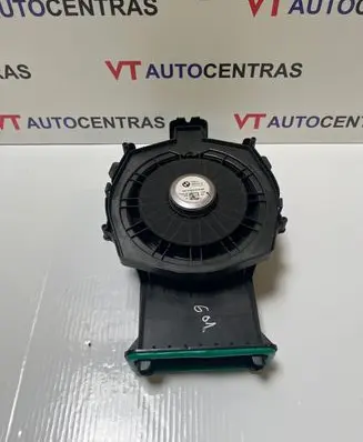 BMW X4 G02 Subwoofer speaker 6811918 71663 18353410