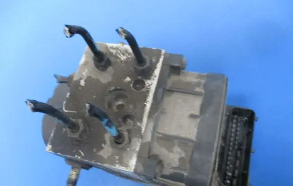 Citroen Xsara Picasso ABS Pump