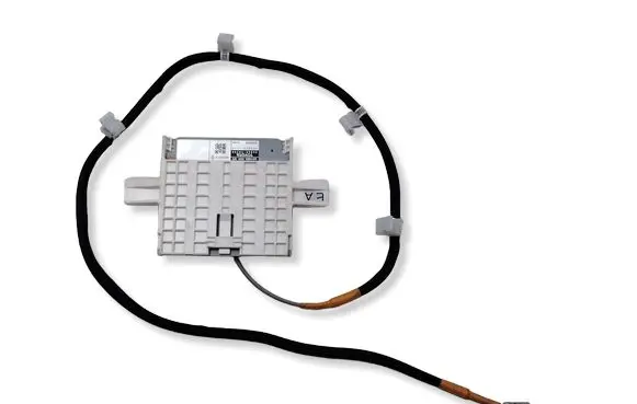 Lexus GS 250 350 300H 450H Aerial antenna amplifier 8686030340
