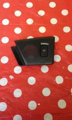 Skoda Octavia Mk1 (1U) Electric window control switch 1U4867436A