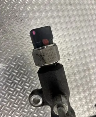 Fuel main line pipe