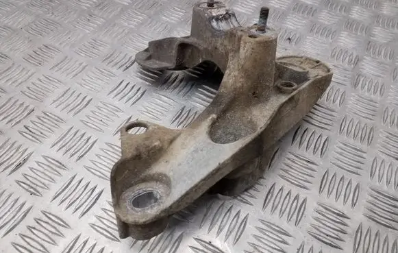 Audi A6 S6 C6 4F Engine mounting bracket 4F0199351AG
