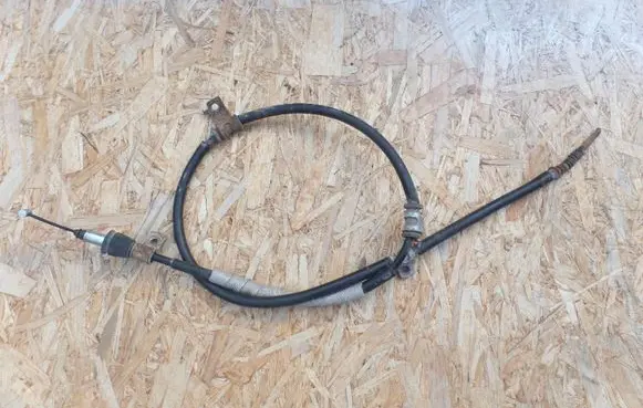 Handbrake/parking brake wiring cable