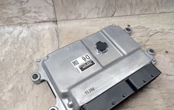 Nissan Leaf II (ZE1) Engine control unit/module 237405SJ1A MB1149002140