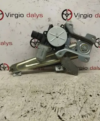 Mitsubishi Outlander Rear window lifting mechanism without motor