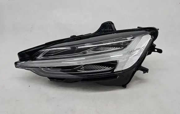 Volvo V60 Headlight/headlamp 32314165