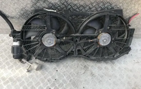 Renault Espace III Radiator cooling fan shroud 071793931f00 9020937