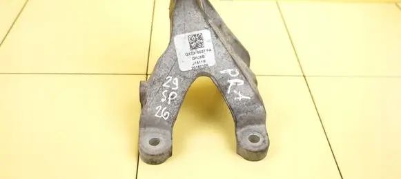 Jaguar XE Engine mounting bracket GX736037FA 29SP26