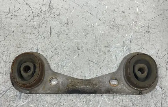 Opel Insignia A Muffler pipe connector clamp 13229794