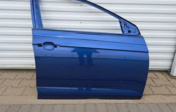 Volkswagen Polo VI Front door 2G4831312F