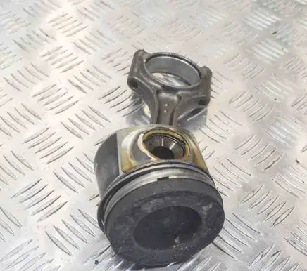Volvo XC60 Piston 31401216 31272195