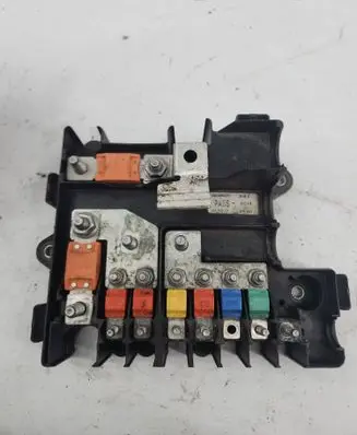 Iveco Daily 6th gen Battery relay fuse 5801585977 PAB8S0014