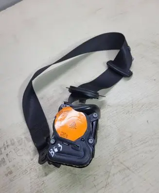Mercedes-Benz B W246 W242 Front seatbelt A2468600185