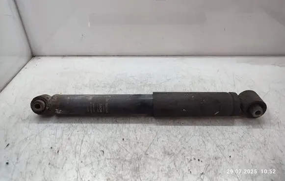 Nissan Qashqai+2 Rear shock absorber/damper