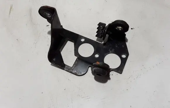 Volvo V70 ABS pump bracket 30742586