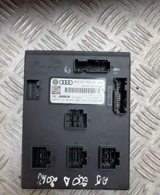 Audi A5 8T 8F Comfort/convenience module 8K0907063AC