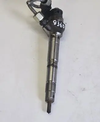 Audi A6 C7 Fuel injector 04L130277AE
