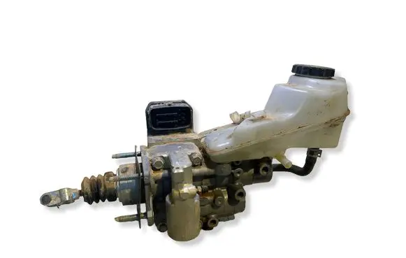 Toyota C-HR I Master brake cylinder 11409011010 201905211308