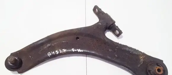 Nissan Qashqai Front lower control arm/wishbone