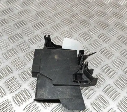 Porsche Macan (95B) Current control relay 95B937517B 95B937115A