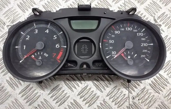 Renault Megane II Tachometer 8200793118