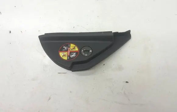 Renault Megane II Dashboard side end trim