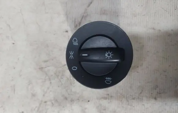 Volkswagen Touran I Light switch 1K0941431AH 3462