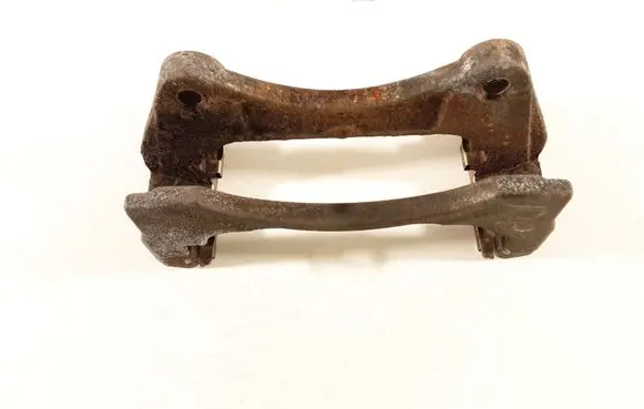 Chrysler Sebring (JS) Front Brake Caliper Pad/Carrier 7D12