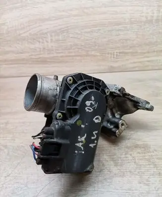 Toyota Yaris Throttle body valve 261000N030 1A04