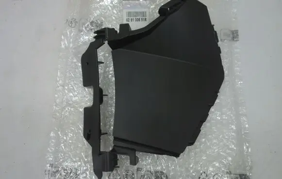 Renault Megane I Front fog light trim/grill 622568707R