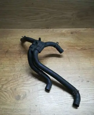 Volkswagen Touran I Engine coolant pipe/hose 1144171