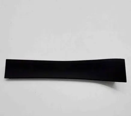 Maserati Quattroporte Dashboard glove box trim 670011108