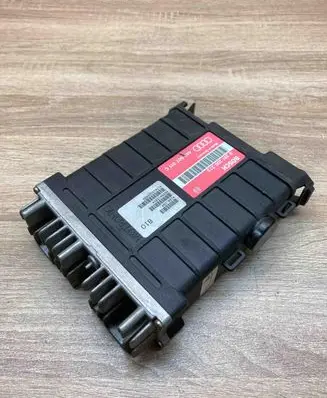Audi 80 90 S2 B4 Engine control unit/module ECU 443907311C 0261200273