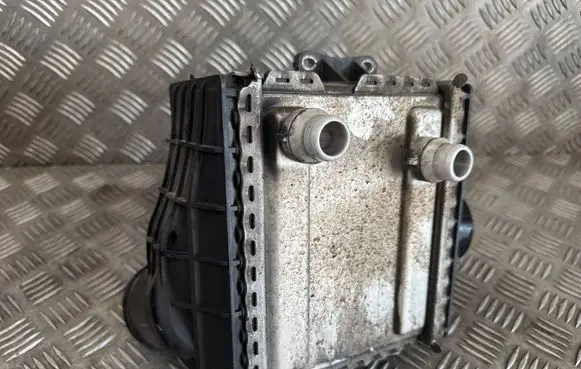 Mercedes-Benz SLK R172 Intercooler radiator A65110900314
