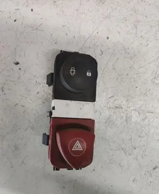 Renault Scenic II - Grand scenic II Hazard light switch 8200407415