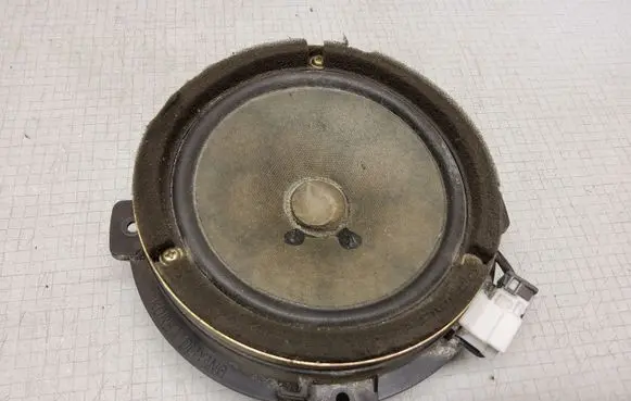 Hyundai Getz Front door speaker 963201C500